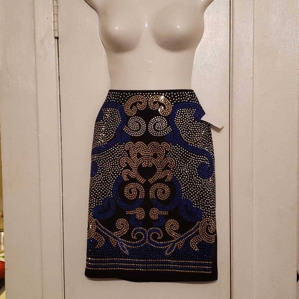 Ladies skirt